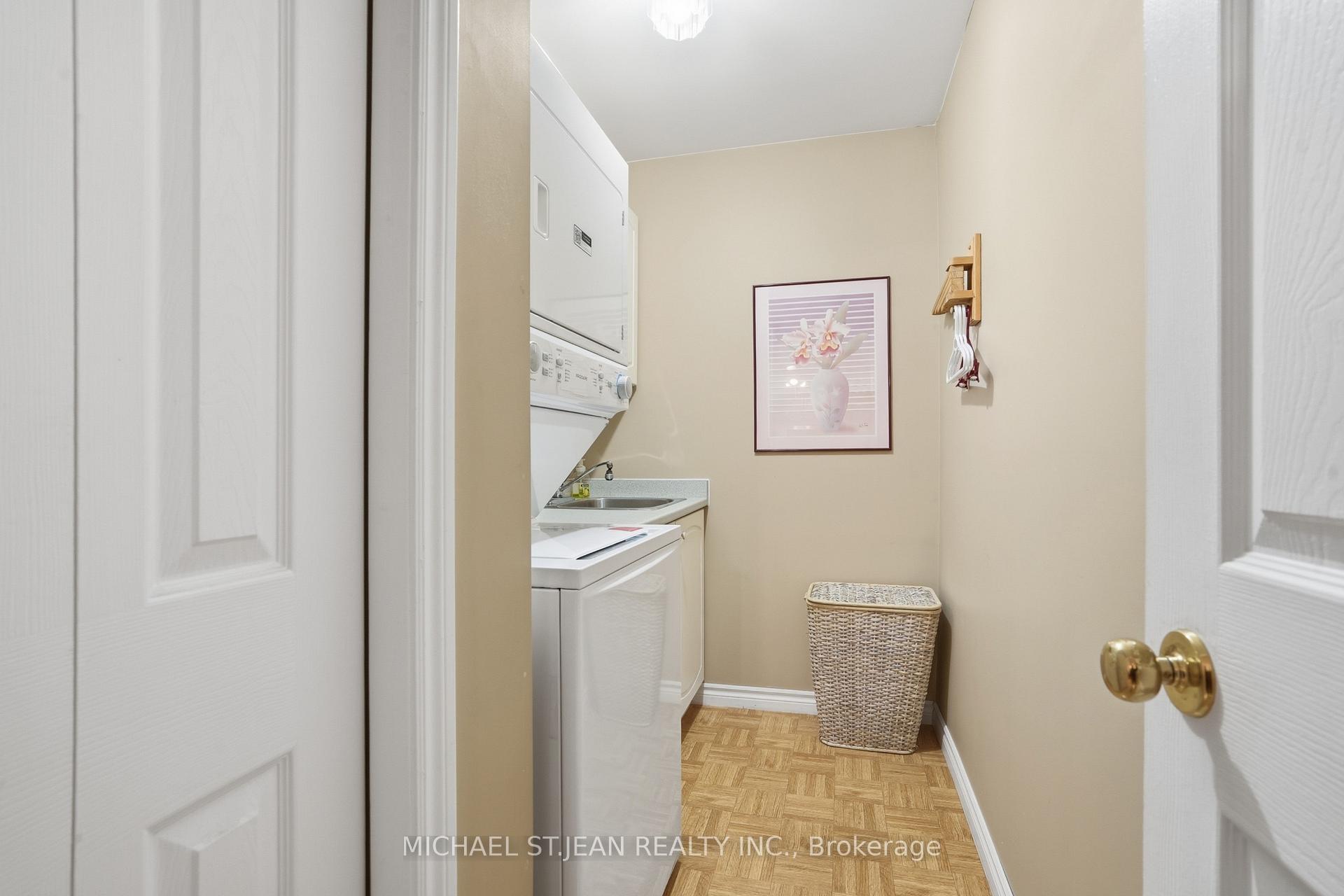 Photo 29 of 9 Kinsman Court S, Pelham, Fonthill — HOMEH