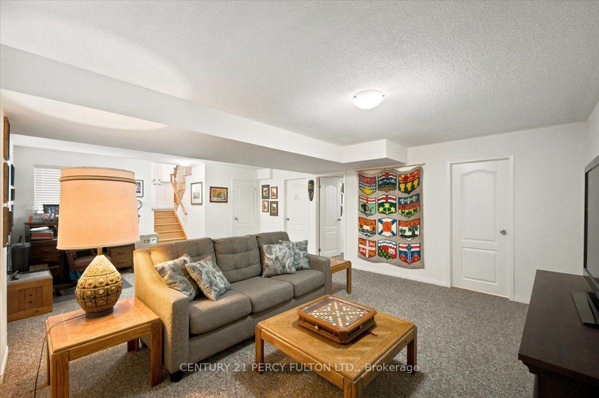 Photo 25 of 111 White Drive, Port Hope — HOMEH