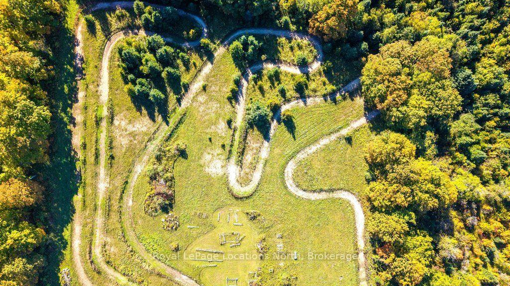 Photo 41 of 555130 Sixth Line, Blue Mountains — HOMEH