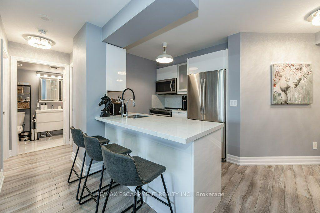 Photo of Unit 209, 2391 Central Park Drive