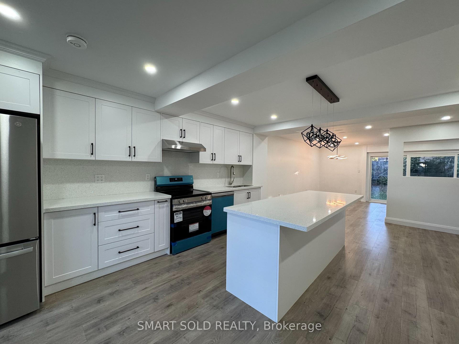 Photo 6 of 4082 Pheasant Run, Mississauga, Erin Mills — HOMEH