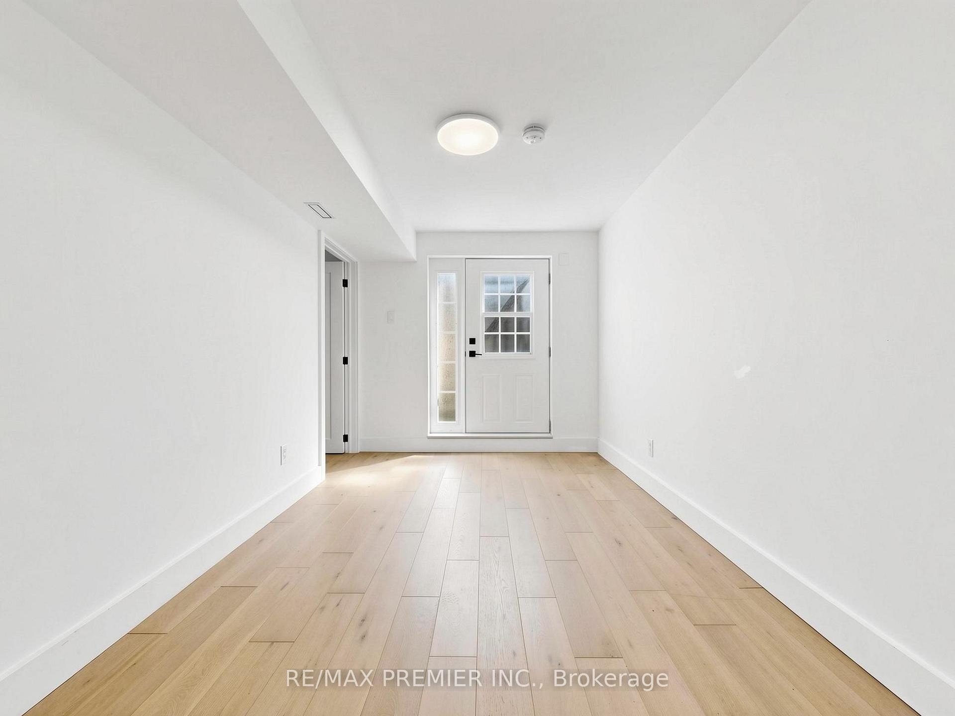 Photo 3 of Unit Basement, 45 Croham Road, North York, Briar Hill-Belgravia — HOMEH