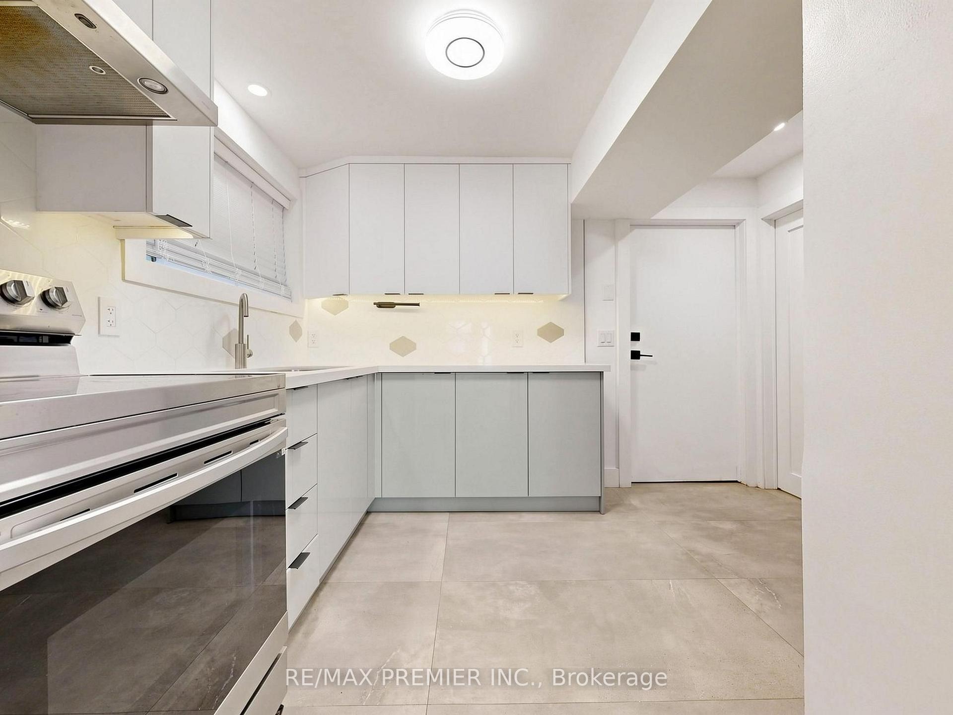 Photo 6 of Unit Basement, 45 Croham Road, North York, Briar Hill-Belgravia — HOMEH