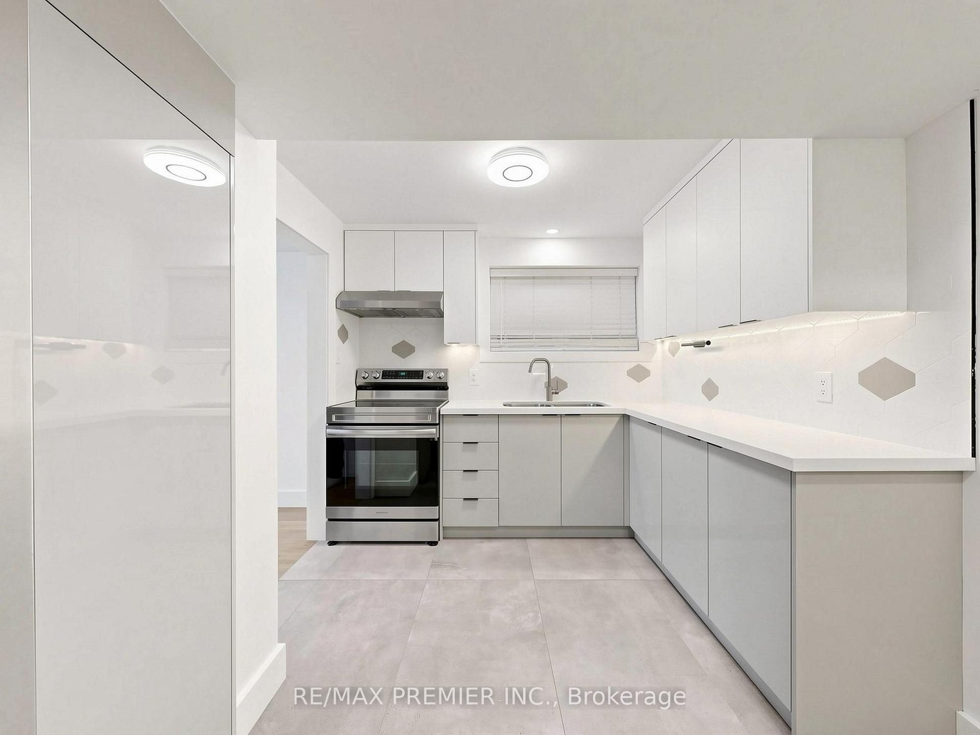 Photo 8 of Unit Basement, 45 Croham Road, North York, Briar Hill-Belgravia — HOMEH