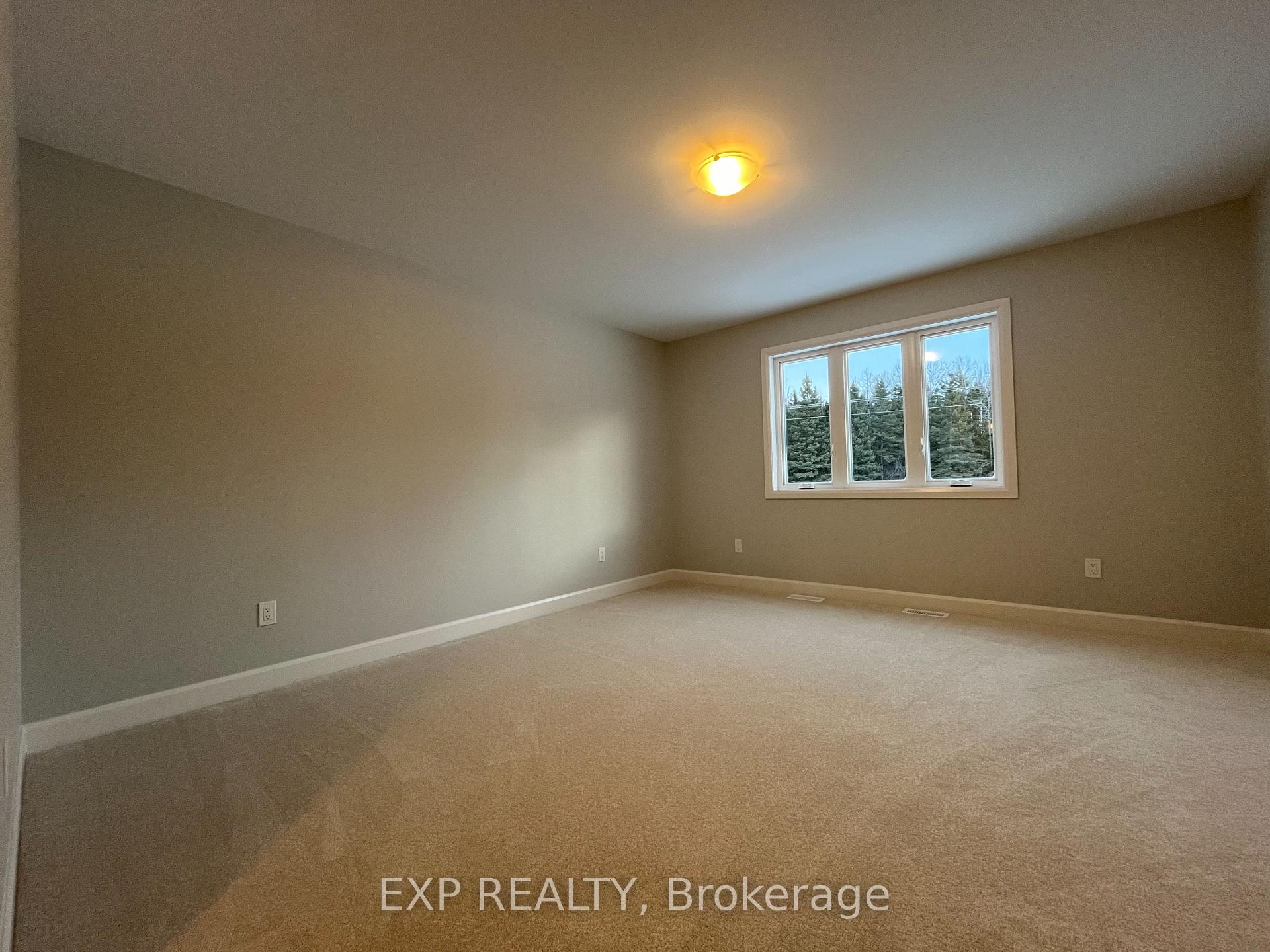 Photo 12 of 831 Solidex Place, Russell, Village of Russell — HOMEH