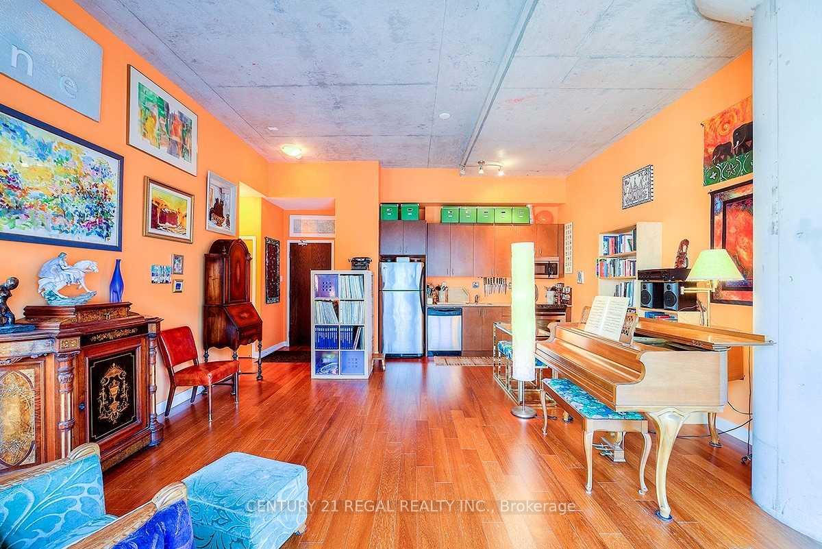 Photo of Unit 205, 201 Carlaw Avenue