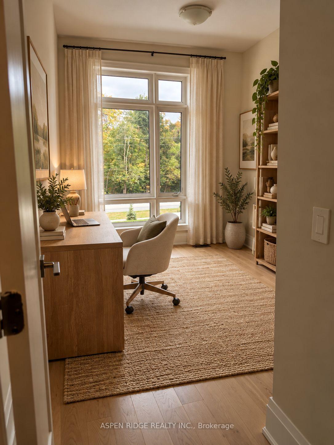 Photo 11 of 47 Schmeltzer Crescent, Richmond Hill, Rural Richmond Hill — HOMEH