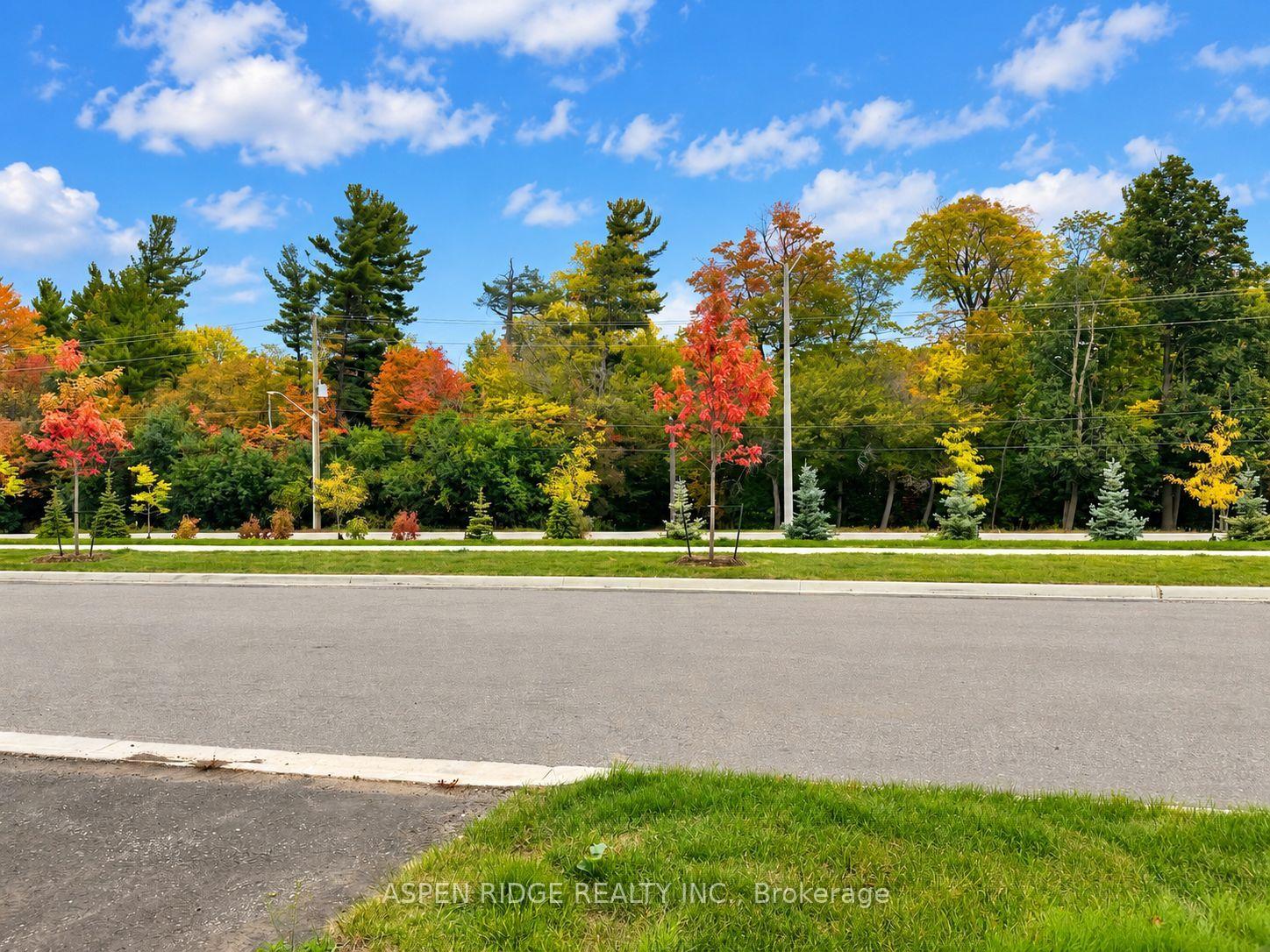 Photo 20 of 47 Schmeltzer Crescent, Richmond Hill, Rural Richmond Hill — HOMEH