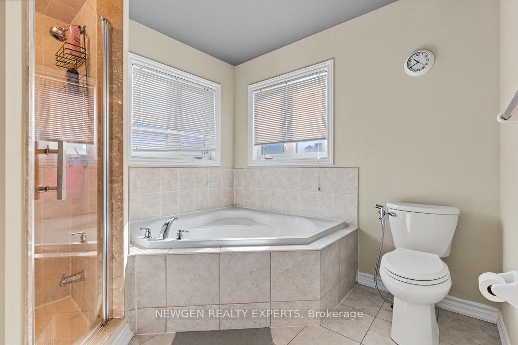 Photo 31 of 43 Lone Rock Circle, Brampton, Bram East — HOMEH