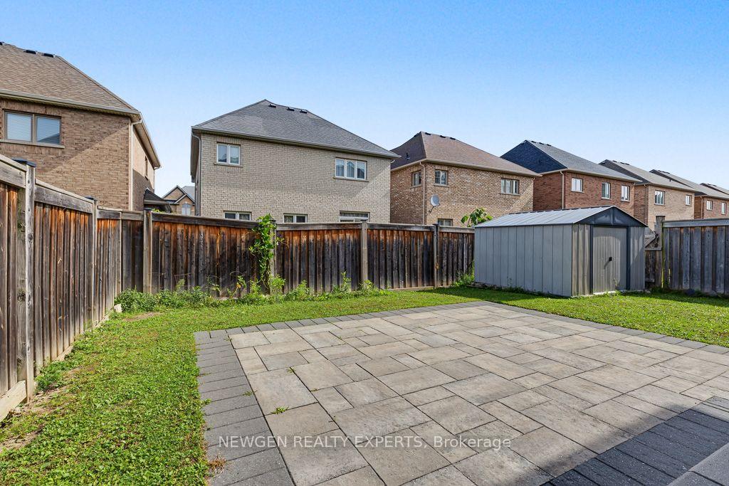 Photo 44 of 43 Lone Rock Circle, Brampton, Bram East — HOMEH