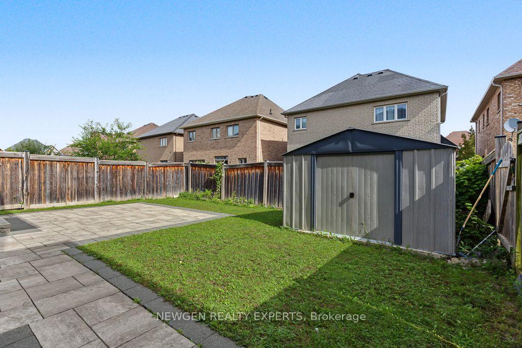 Photo 45 of 43 Lone Rock Circle, Brampton, Bram East — HOMEH