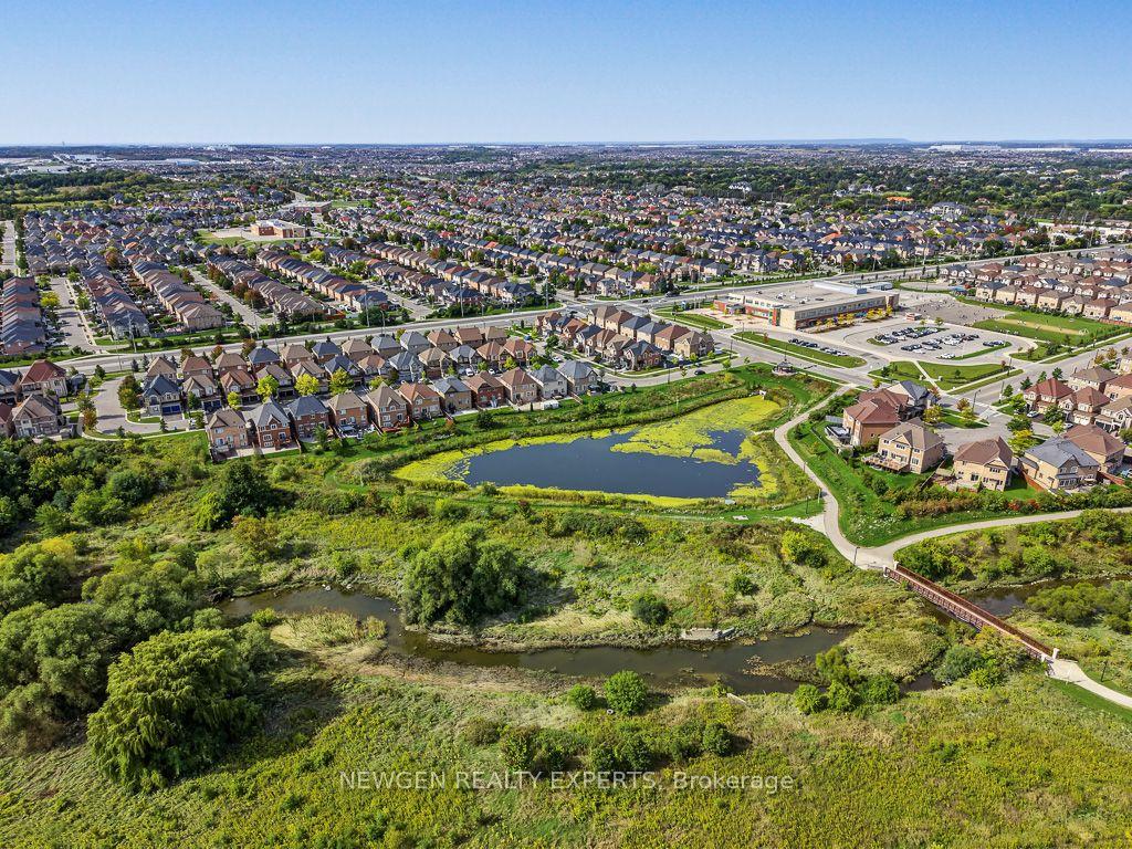 Photo 49 of 43 Lone Rock Circle, Brampton, Bram East — HOMEH