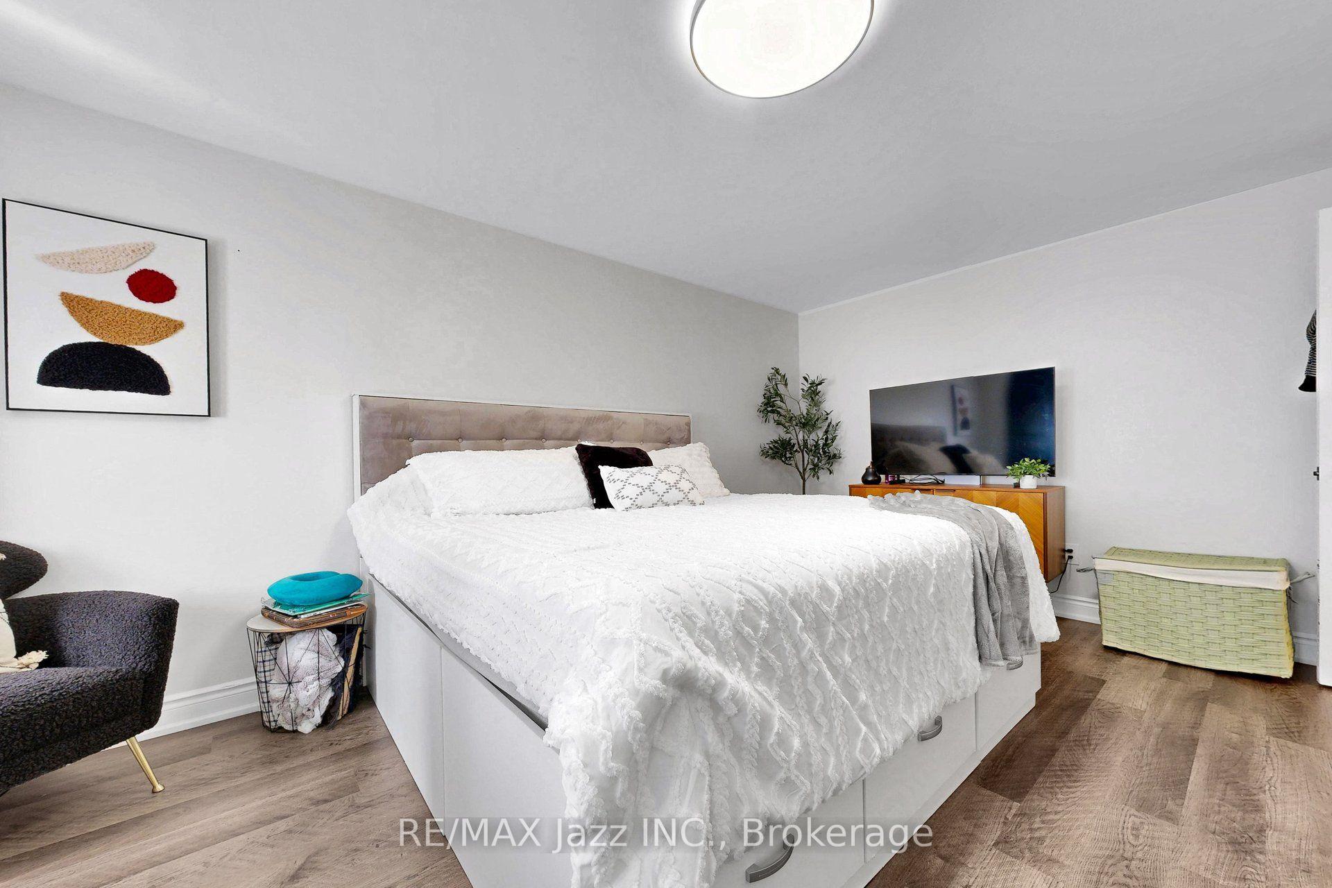 Photo 34 of 119 Elizabeth Street, Oshawa, McLaughlin — HOMEH