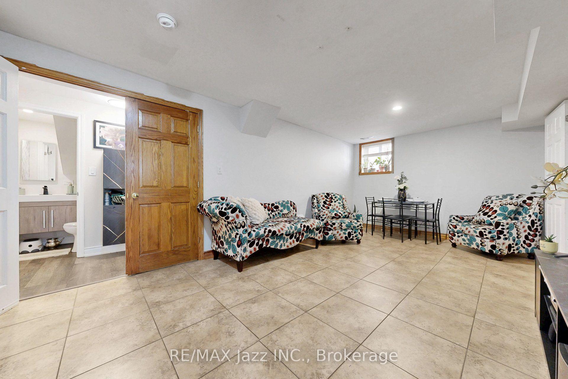 Photo 36 of 119 Elizabeth Street, Oshawa, McLaughlin — HOMEH
