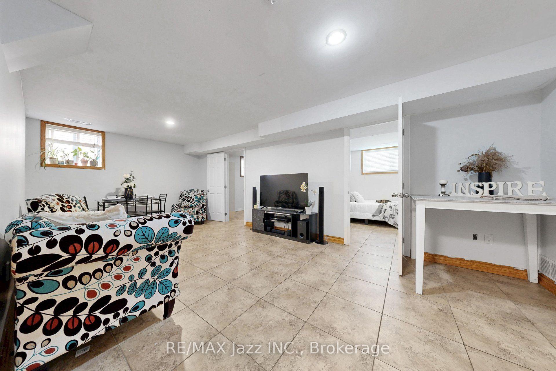 Photo 39 of 119 Elizabeth Street, Oshawa, McLaughlin — HOMEH