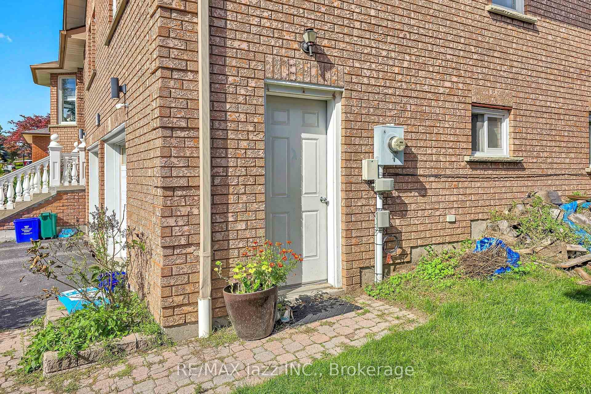 Photo 45 of 119 Elizabeth Street, Oshawa, McLaughlin — HOMEH