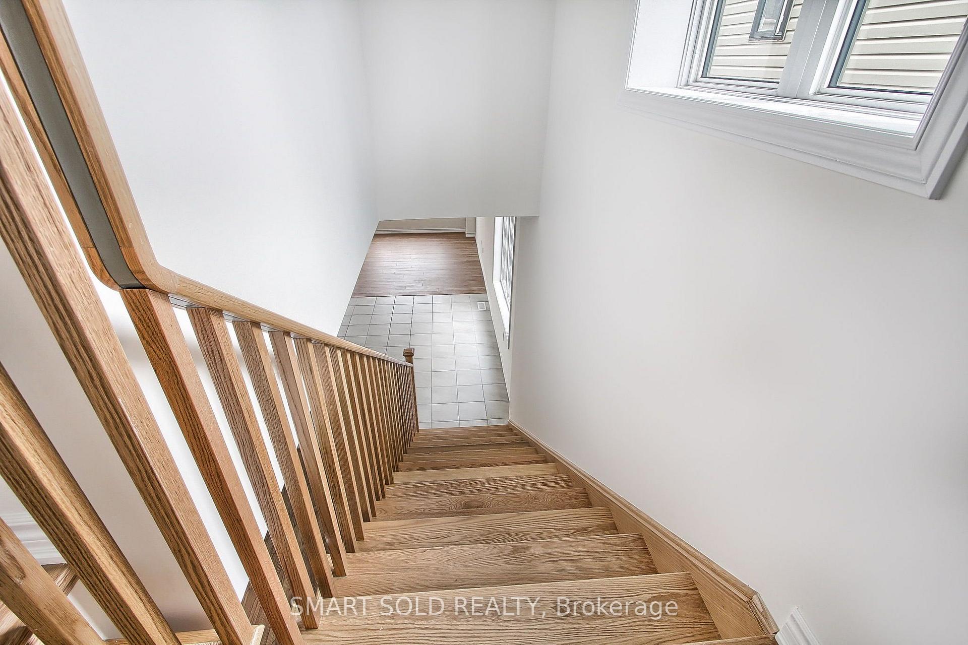 Photo 19 of 15 Durham Avenue, Barrie, Rural Barrie Southeast — HOMEH