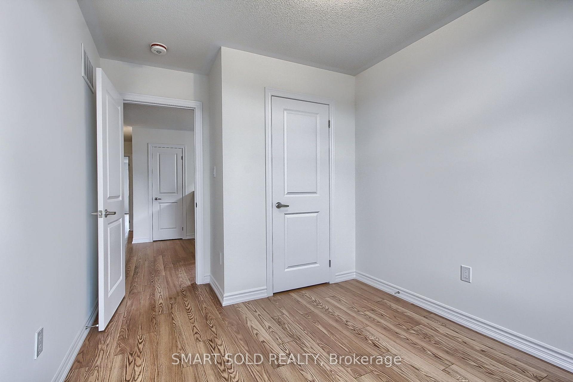 Photo 32 of 15 Durham Avenue, Barrie, Rural Barrie Southeast — HOMEH
