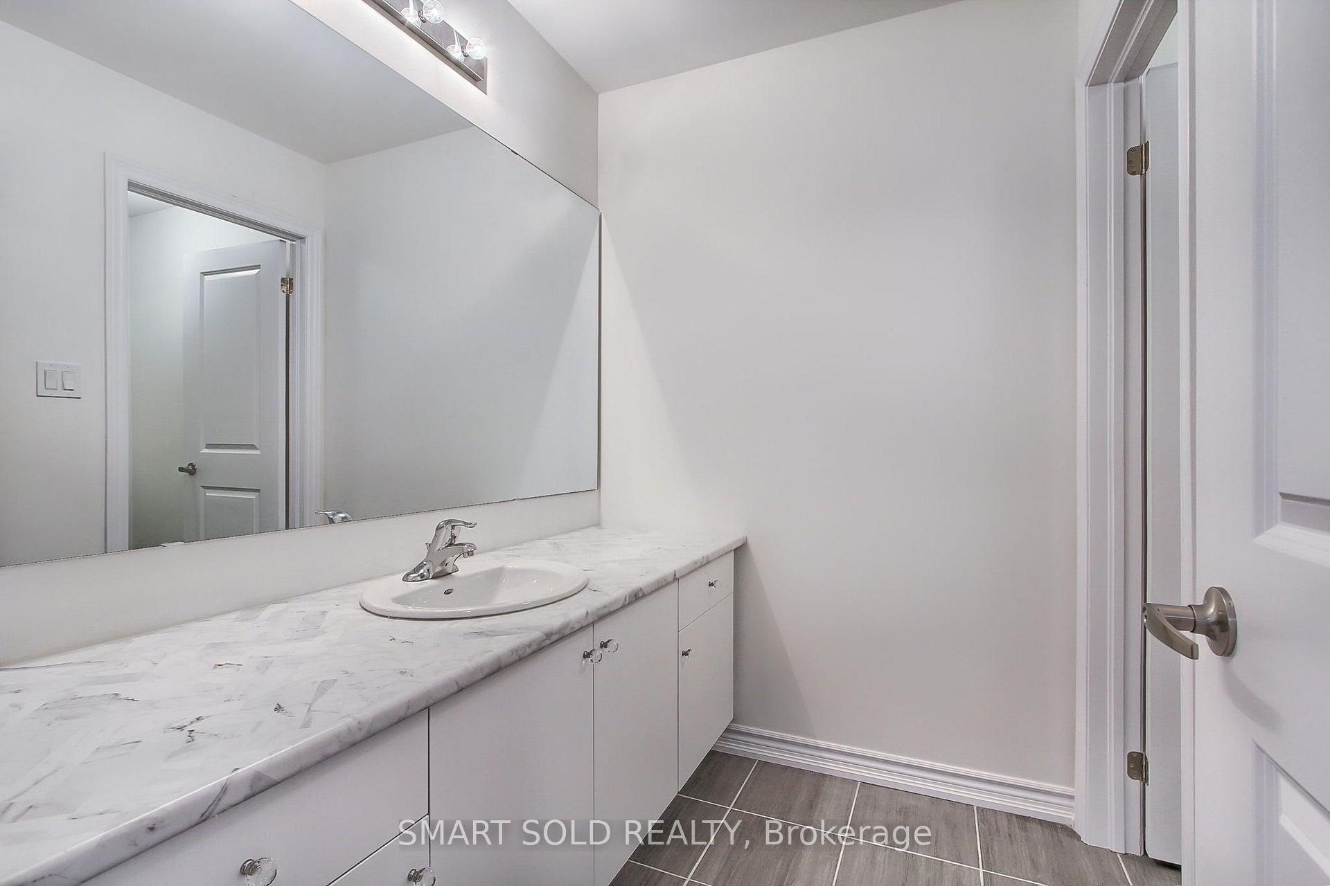 Photo 33 of 15 Durham Avenue, Barrie, Rural Barrie Southeast — HOMEH