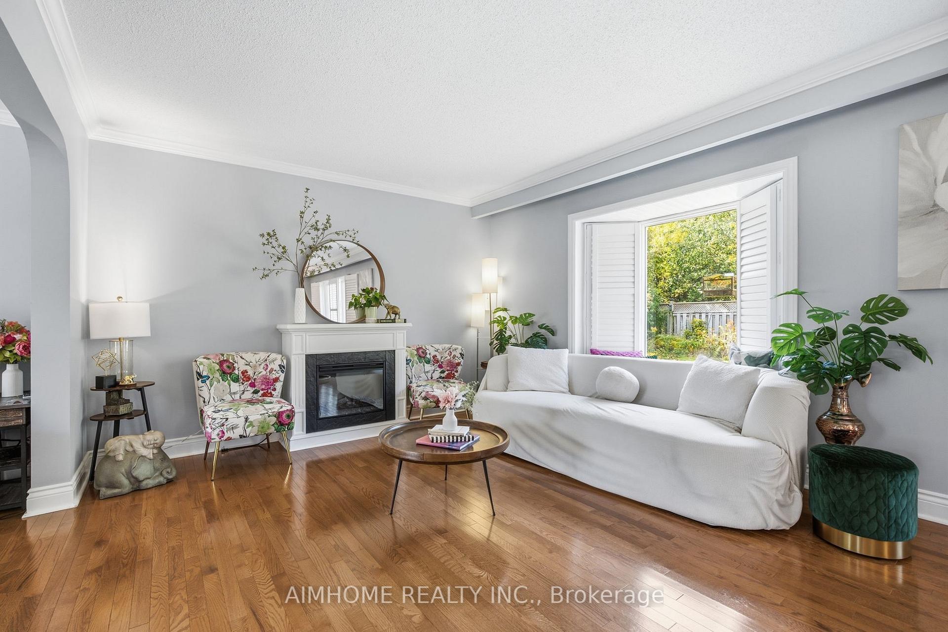Photo 11 of 18 Haviland Drive, Scarborough, Centennial Scarborough — HOMEH