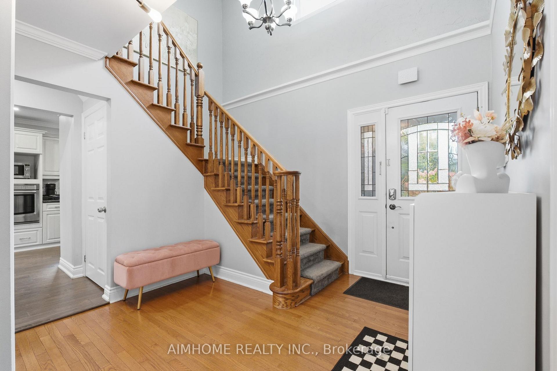 Photo 17 of 18 Haviland Drive, Scarborough, Centennial Scarborough — HOMEH