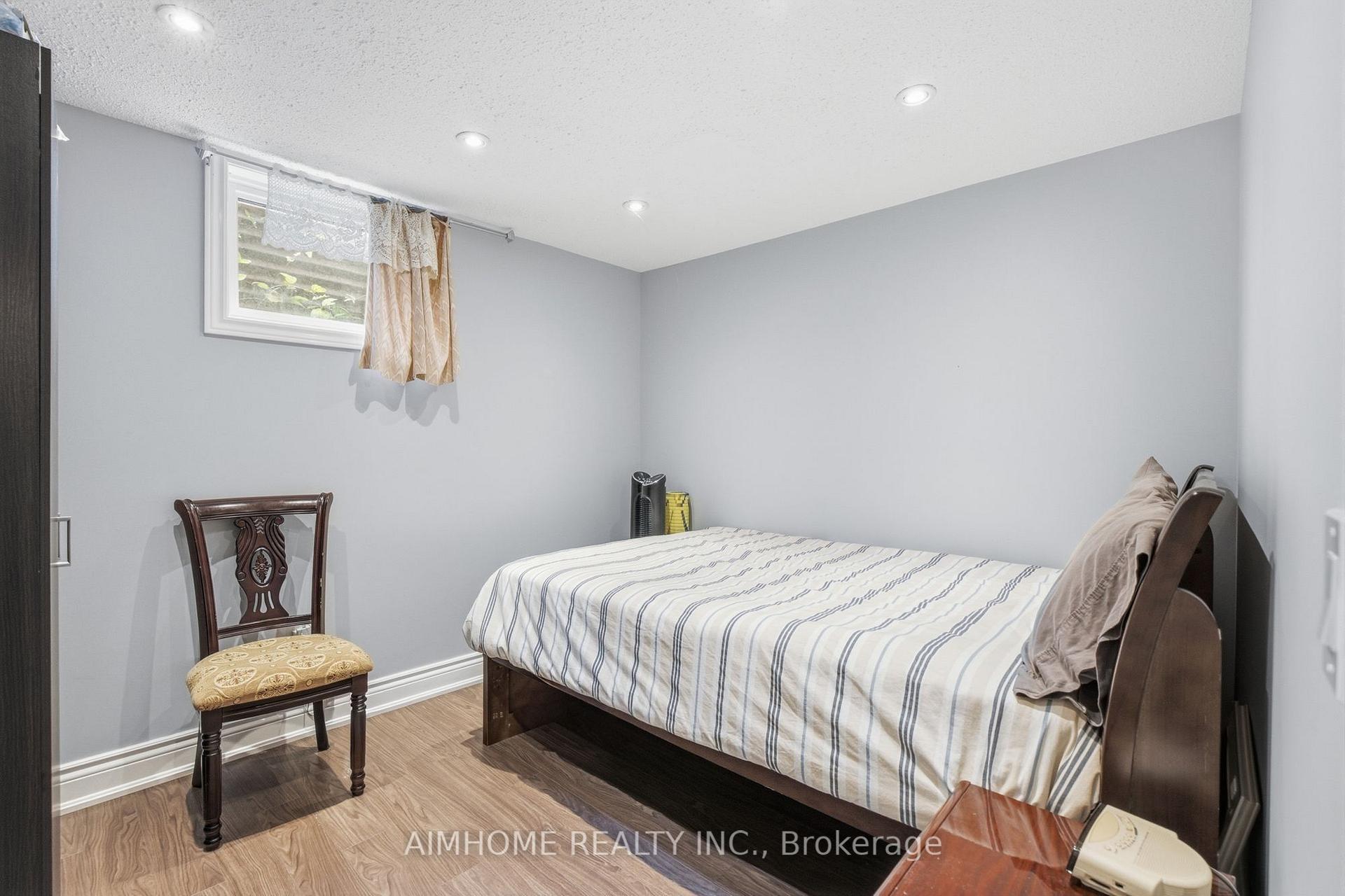 Photo 28 of 18 Haviland Drive, Scarborough, Centennial Scarborough — HOMEH