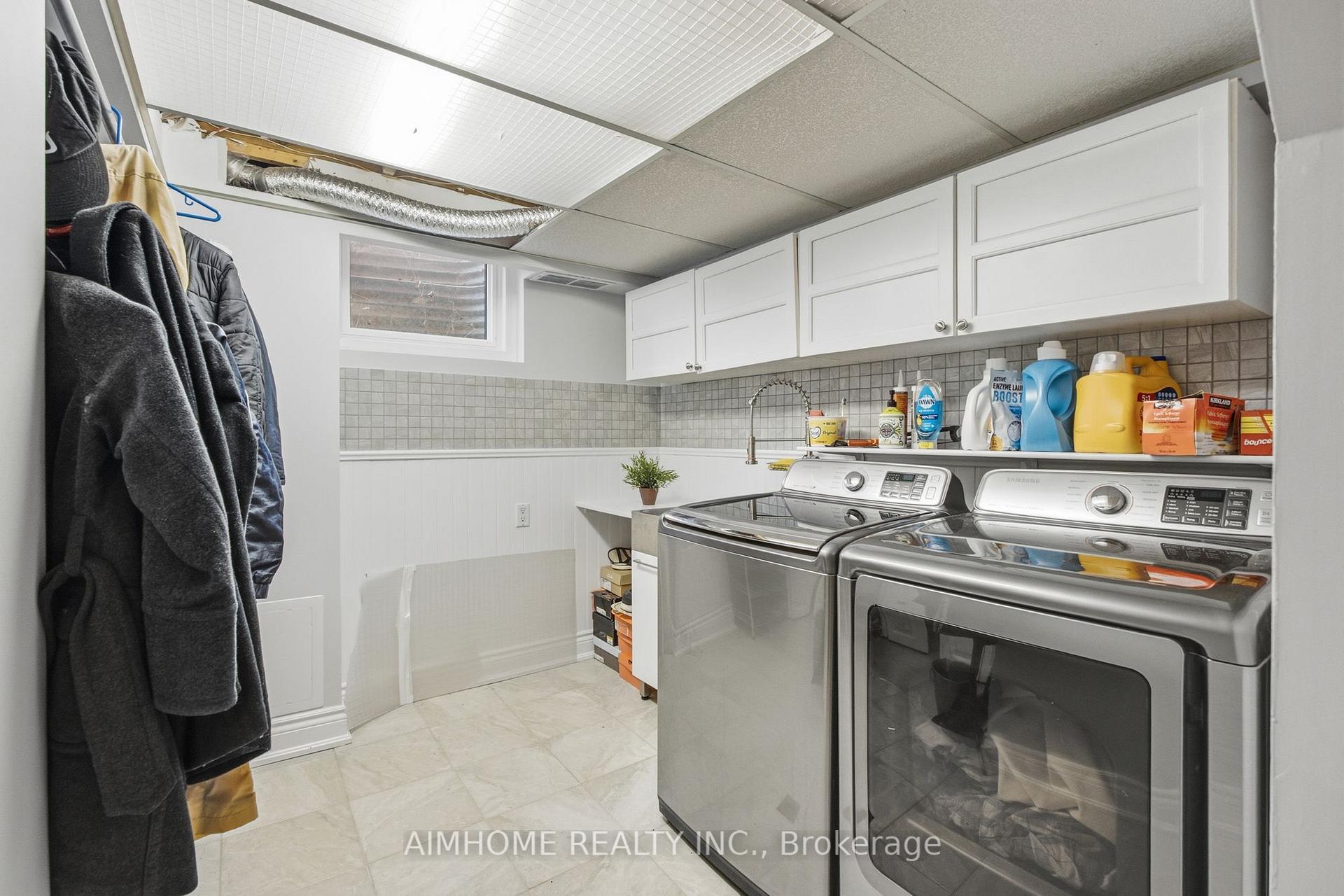 Photo 30 of 18 Haviland Drive, Scarborough, Centennial Scarborough — HOMEH