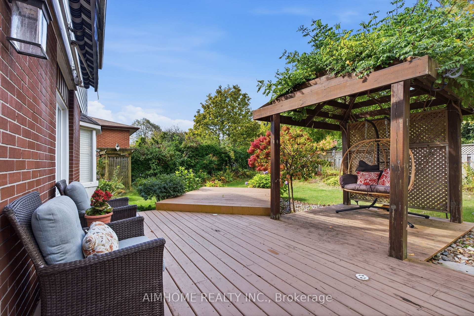Photo 31 of 18 Haviland Drive, Scarborough, Centennial Scarborough — HOMEH