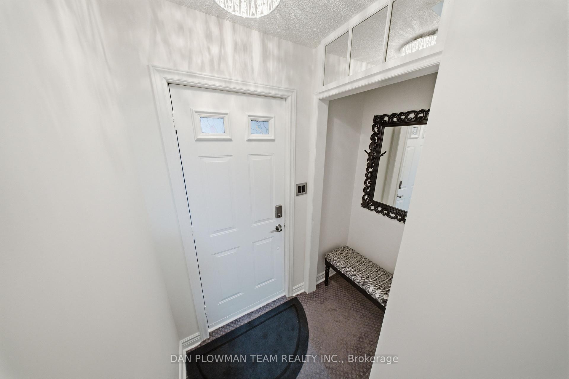 Photo 2 of Unit H-14, 1661 Nash Road, Clarington, Courtice — HOMEH