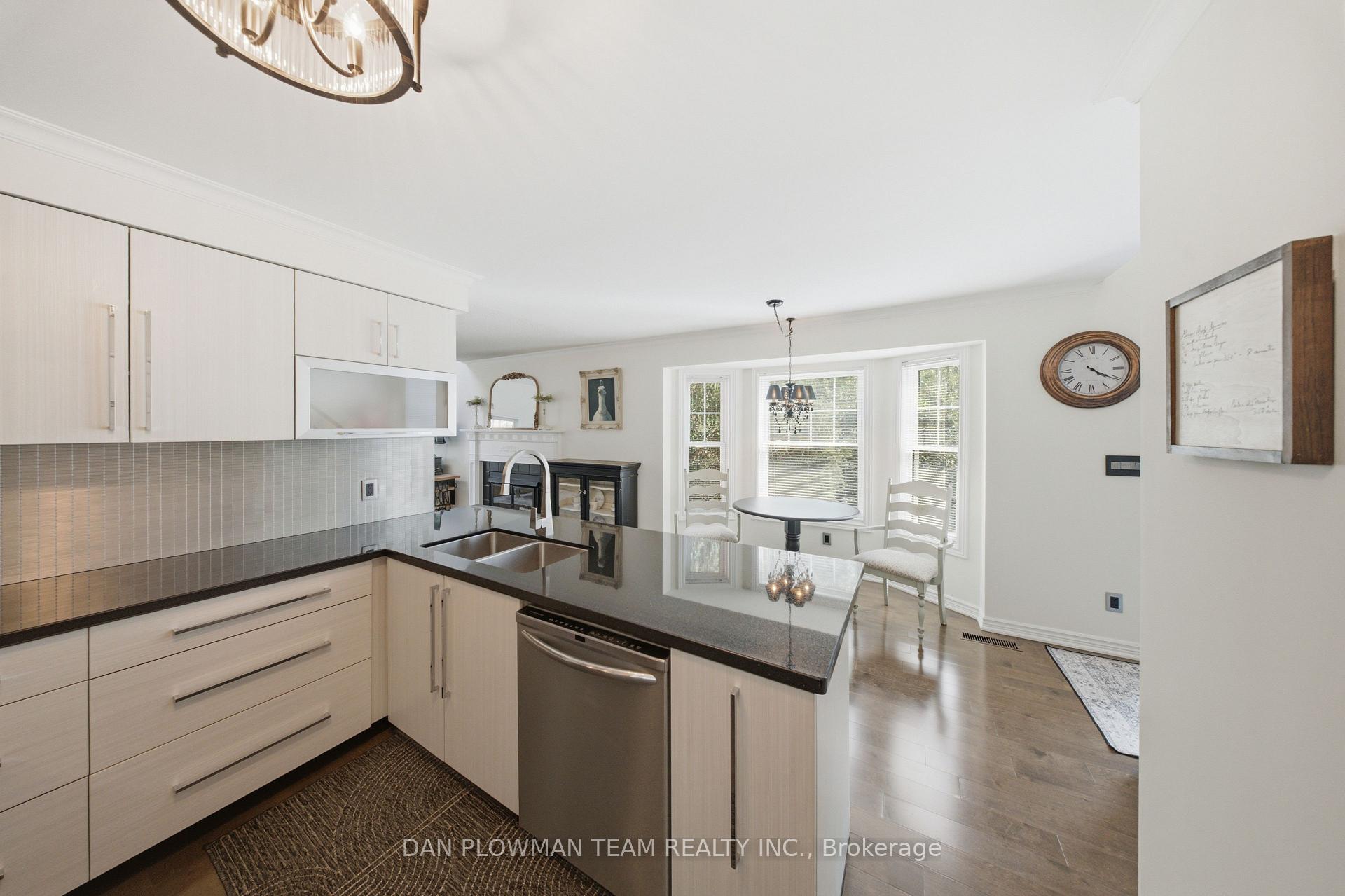 Photo 7 of Unit H-14, 1661 Nash Road, Clarington, Courtice — HOMEH