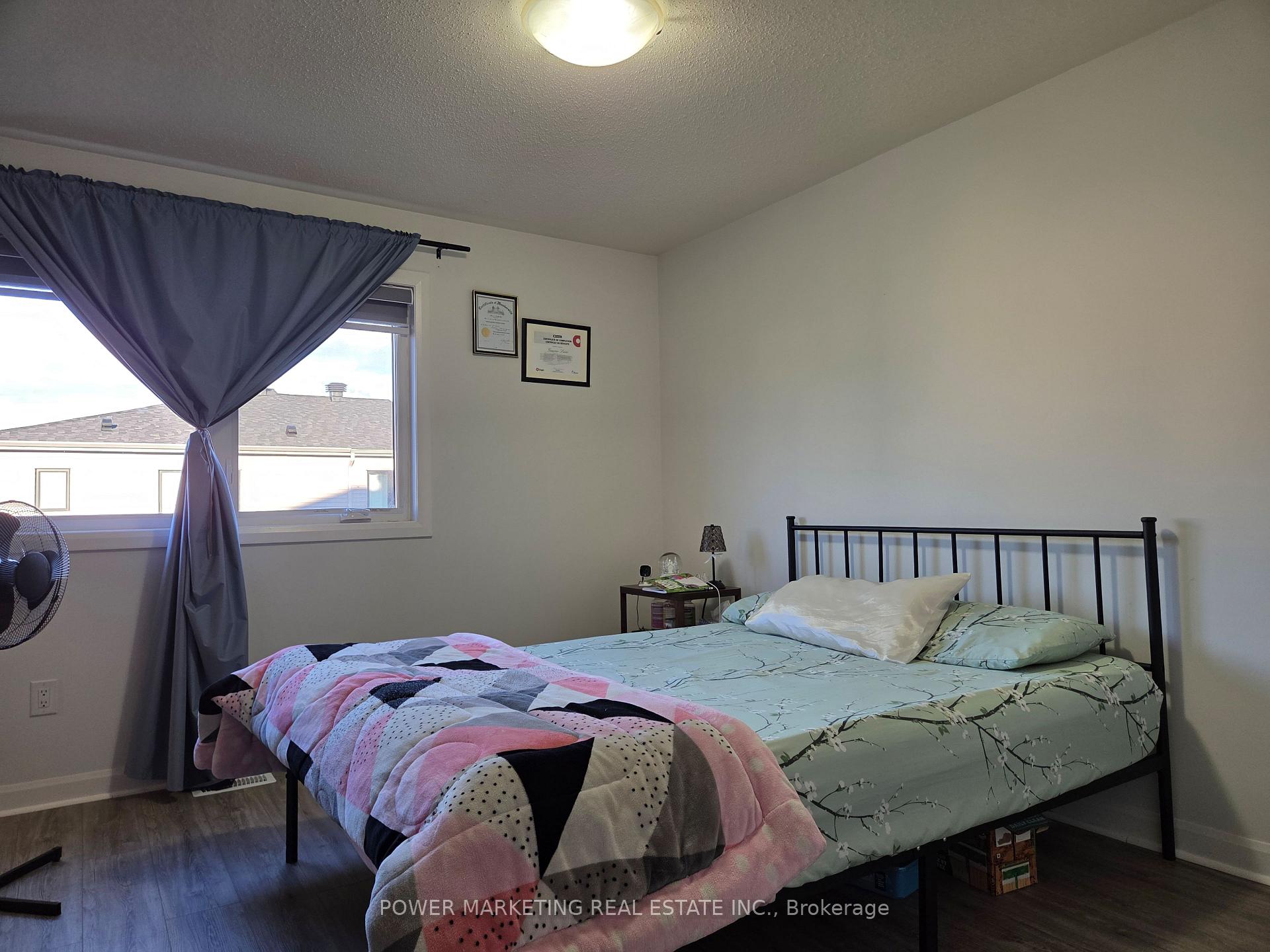 Photo 10 of 571 Lilith Street, Ottawa, Barrhaven - Heritage Park — HOMEH