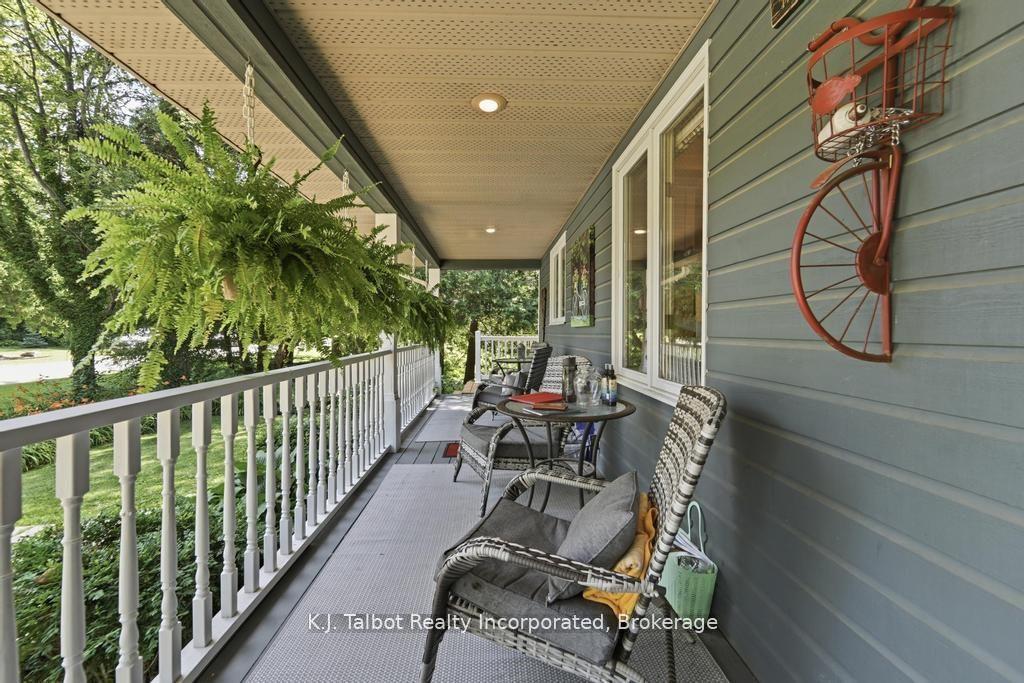 Photo 2 of 6 David Street, Bluewater, Bayfield — HOMEH