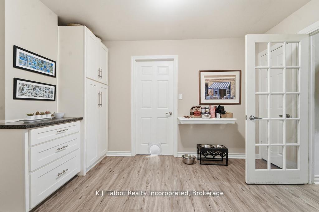 Photo 36 of 6 David Street, Bluewater, Bayfield — HOMEH