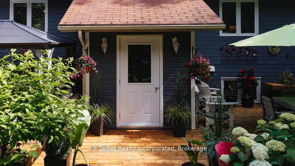 Photo 44 of 6 David Street, Bluewater, Bayfield — HOMEH