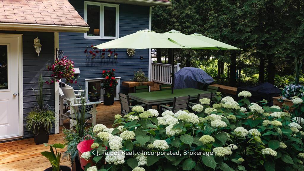 Photo 45 of 6 David Street, Bluewater, Bayfield — HOMEH