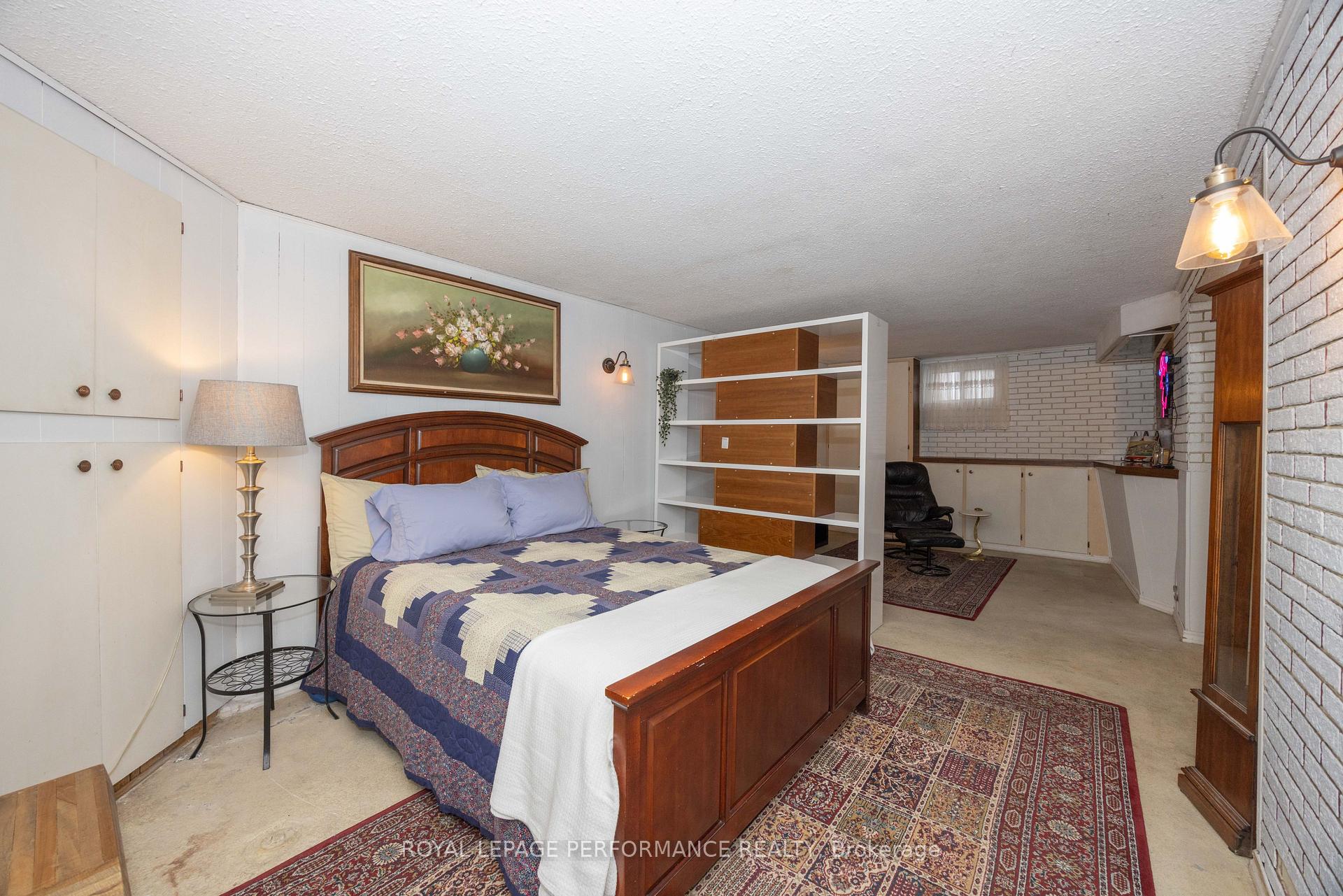 Photo 35 of 340 St-Denis Street, Ottawa, Vanier — HOMEH
