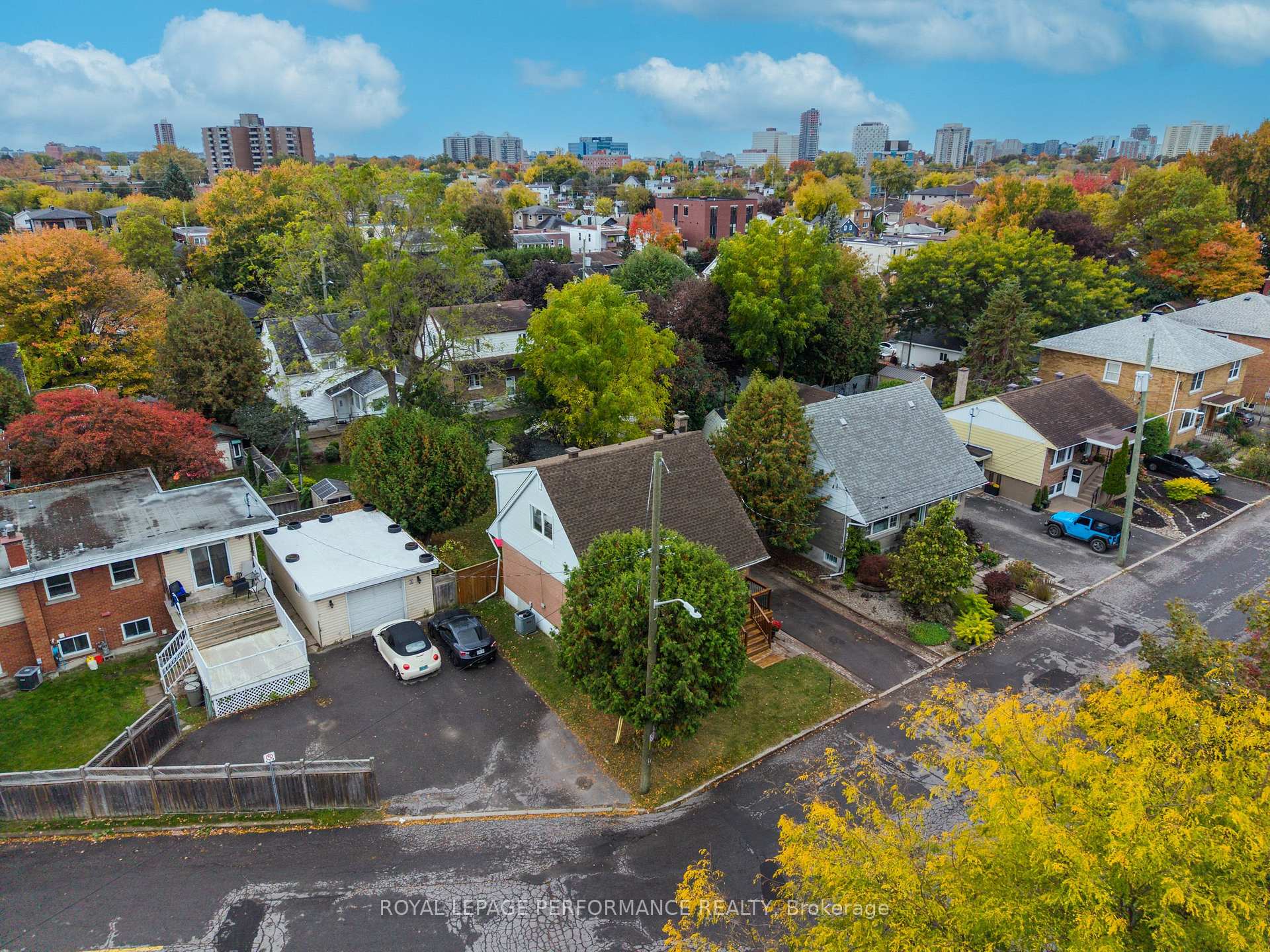 Photo 48 of 340 St-Denis Street, Ottawa, Vanier — HOMEH