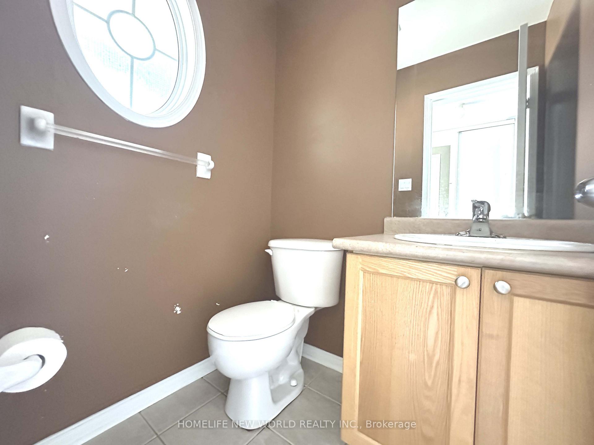 Photo 8 of 7 Ulson Drive S, Richmond Hill, Oak Ridges — HOMEH