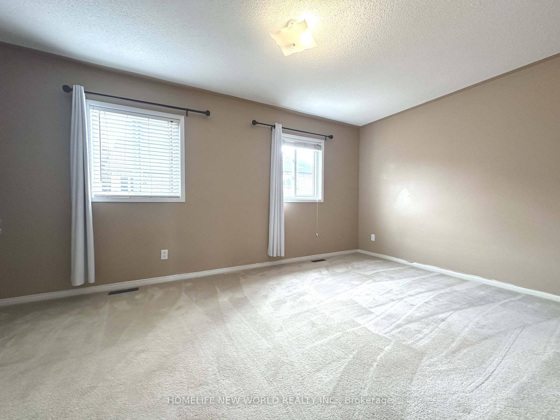Photo 9 of 7 Ulson Drive S, Richmond Hill, Oak Ridges — HOMEH