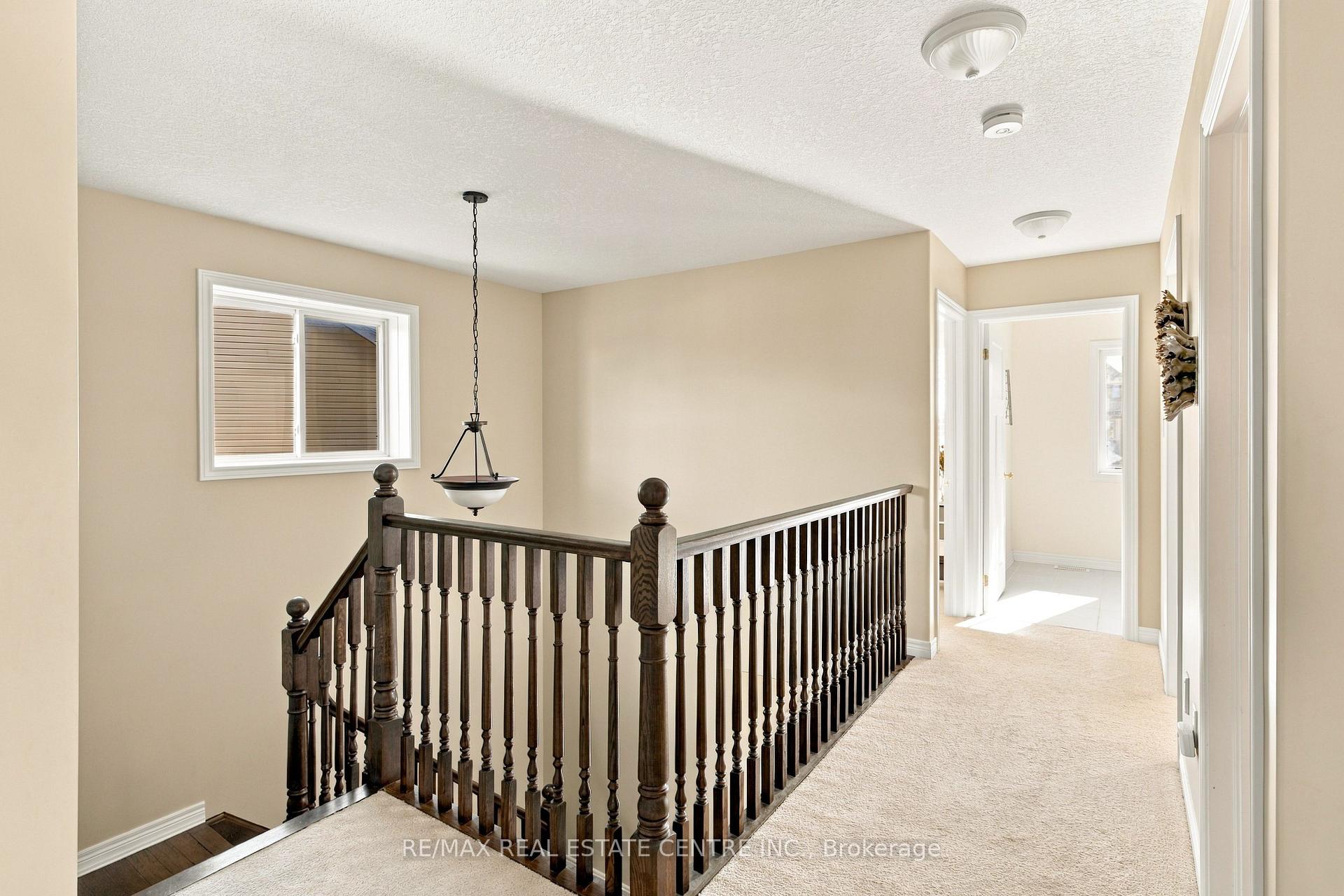 Photo 23 of 51 Laverty Crescent, Orangeville — HOMEH