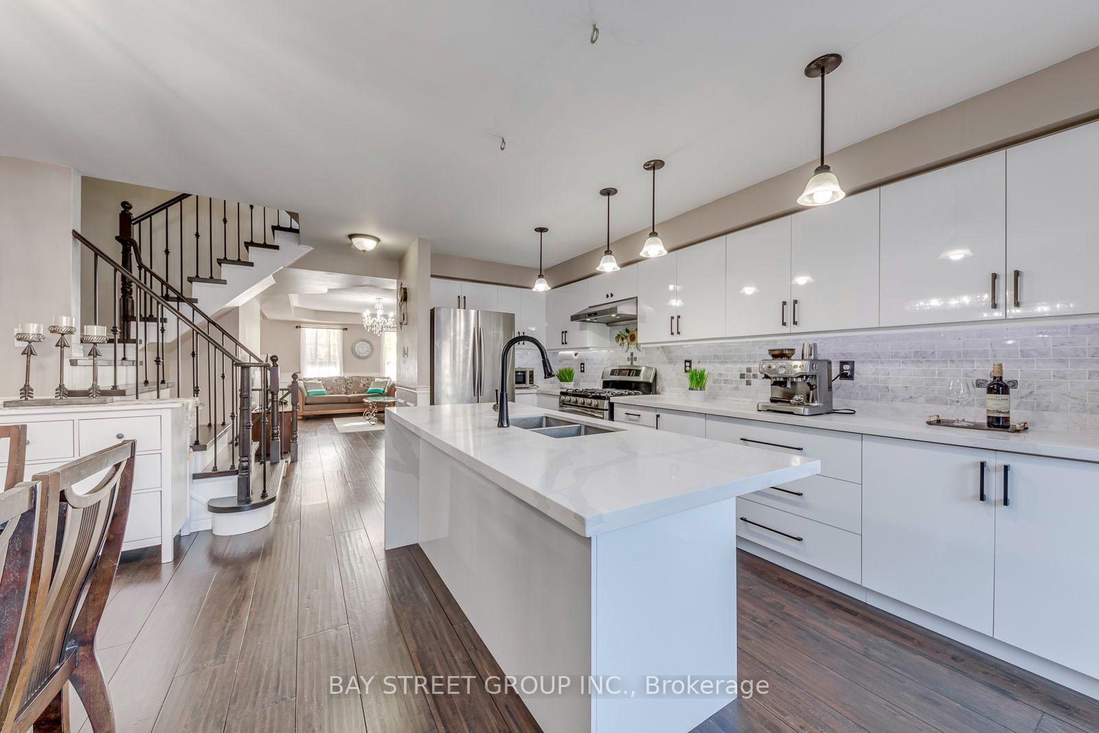 Photo of 213 Littlewood Drive