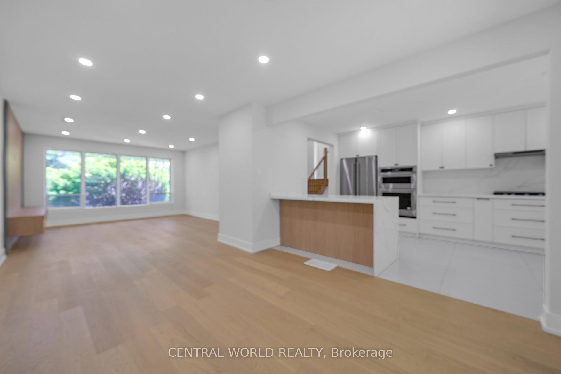 Photo 21 of 38 Denrock Drive, North York, Bayview Village — HOMEH