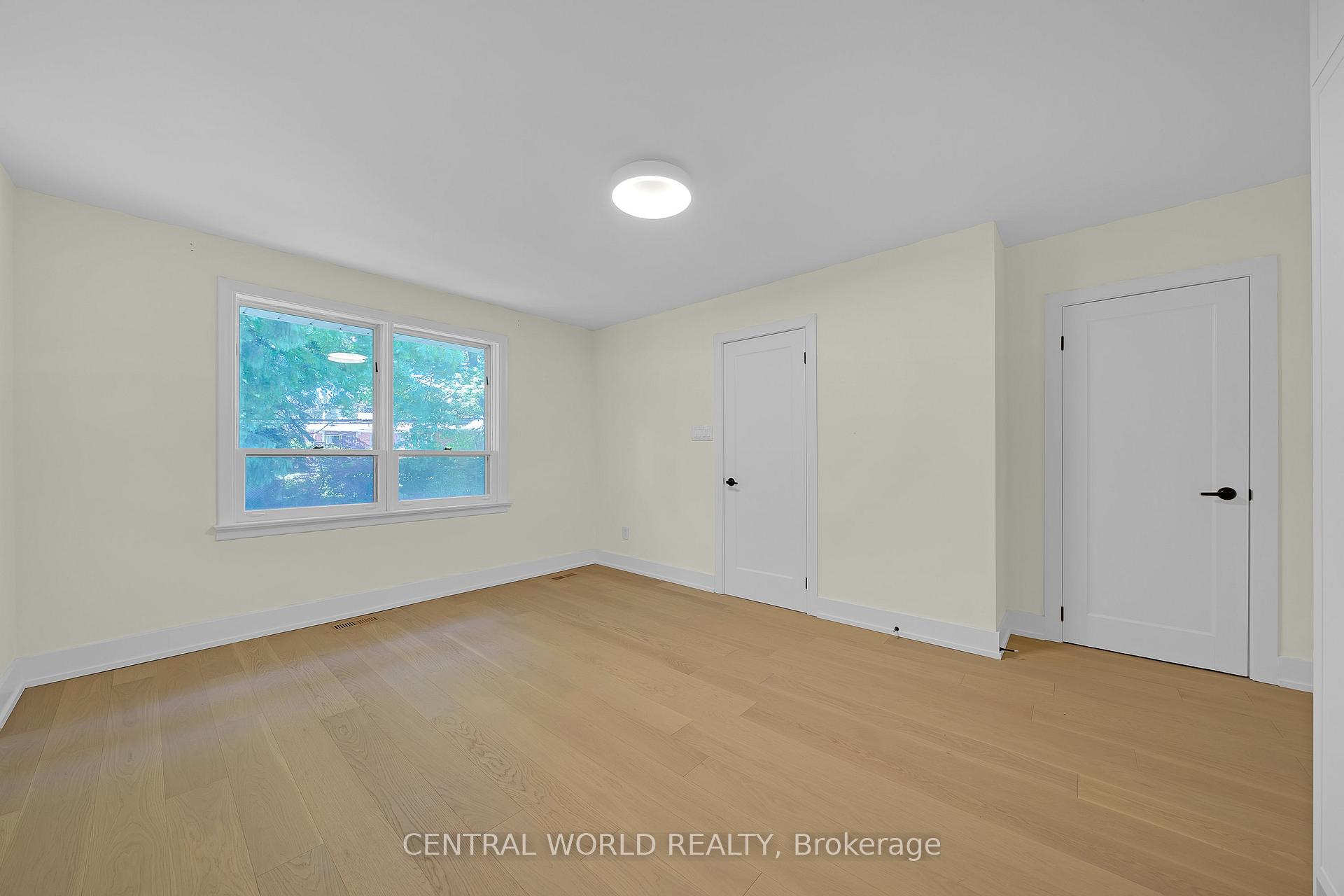 Photo 28 of 38 Denrock Drive, North York, Bayview Village — HOMEH