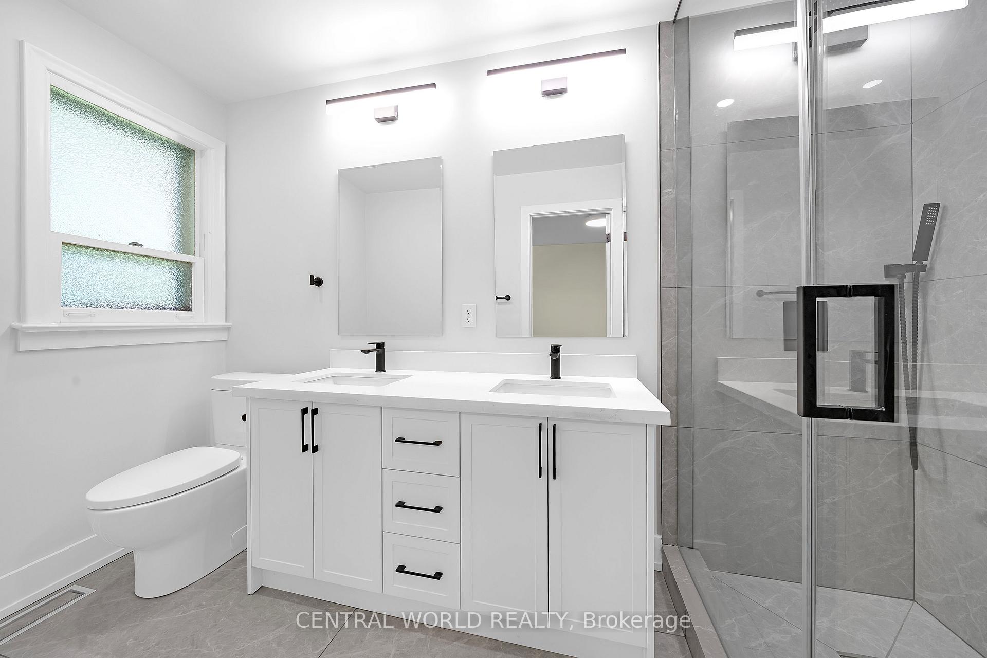 Photo 29 of 38 Denrock Drive, North York, Bayview Village — HOMEH
