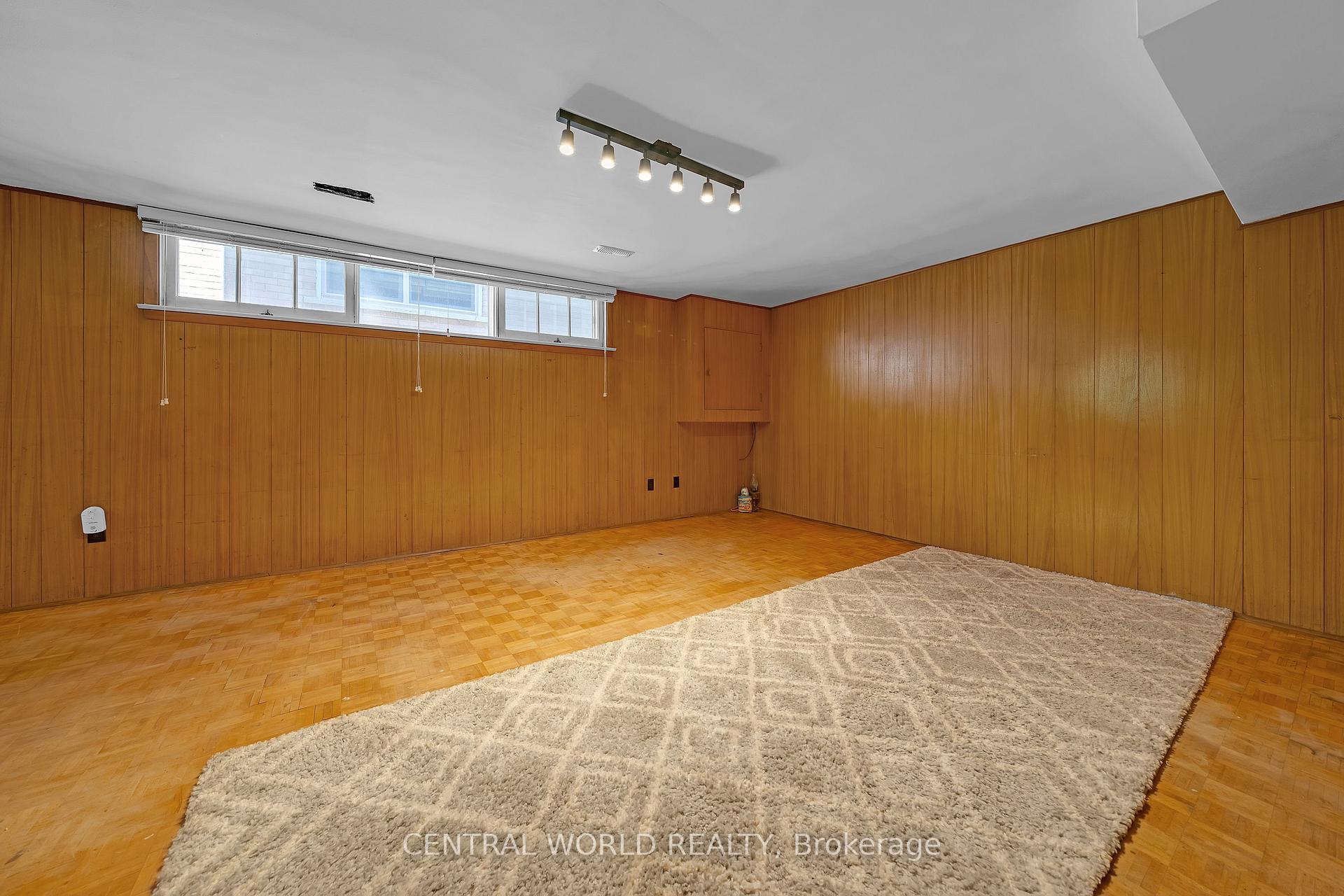 Photo 41 of 38 Denrock Drive, North York, Bayview Village — HOMEH