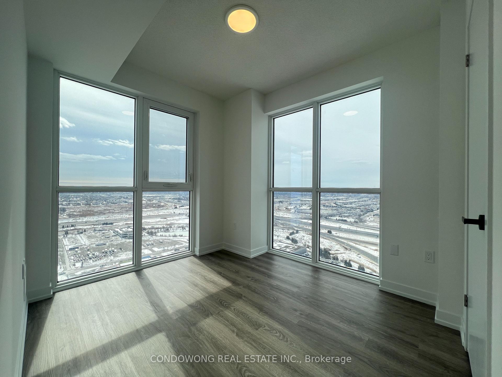 Photo 13 of Unit 4006, 195 Commerce Street, Vaughan, Concord — HOMEH