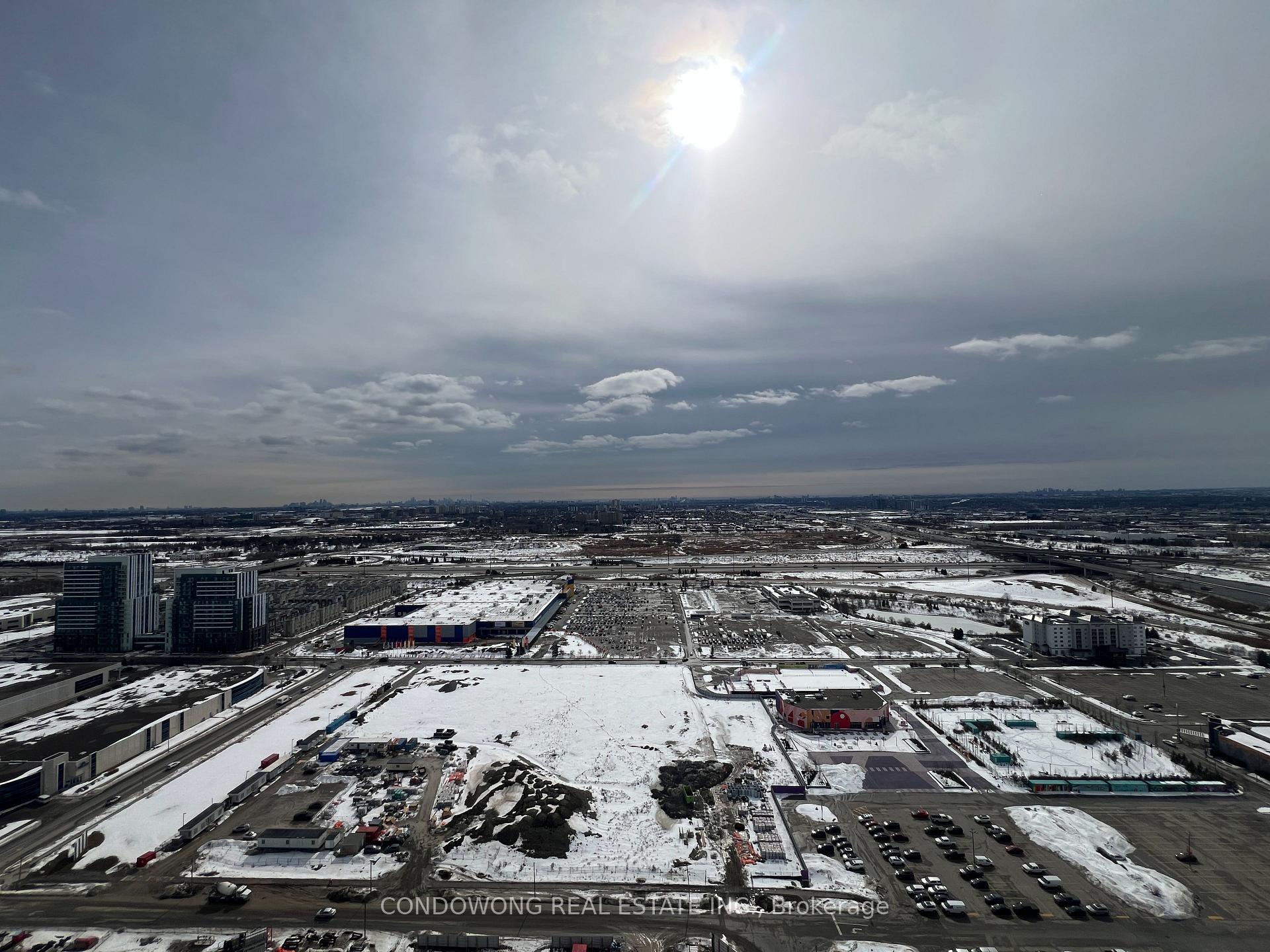Photo 15 of Unit 4006, 195 Commerce Street, Vaughan, Concord — HOMEH