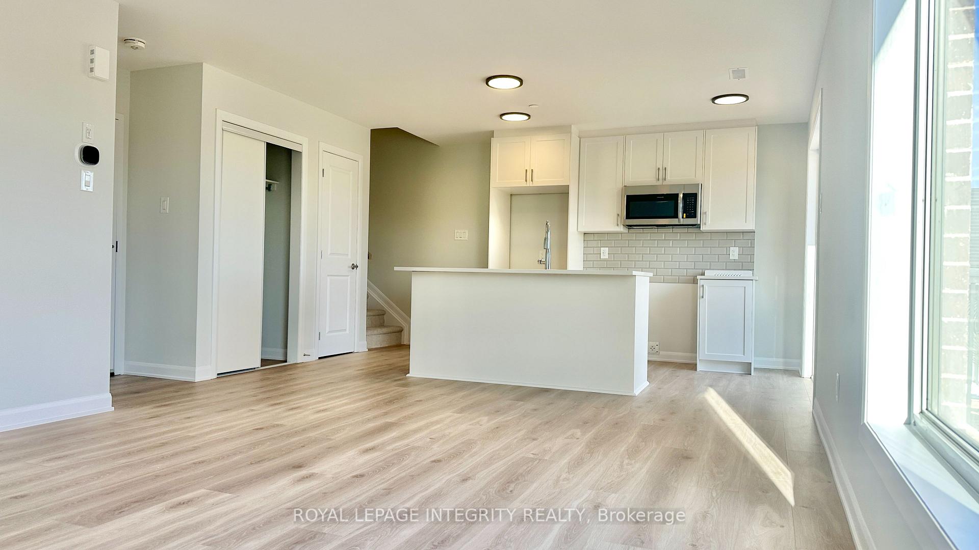 Photo 9 of Unit 22, 1001 Glenroy Gilbert Drive, Ottawa, Barrhaven - Strandherd — HOMEH