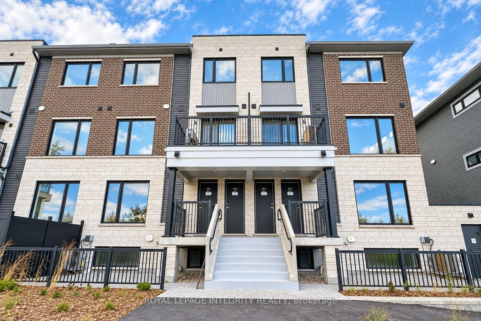 Photo 22 of Unit 22, 1001 Glenroy Gilbert Drive, Ottawa, Barrhaven - Strandherd — HOMEH