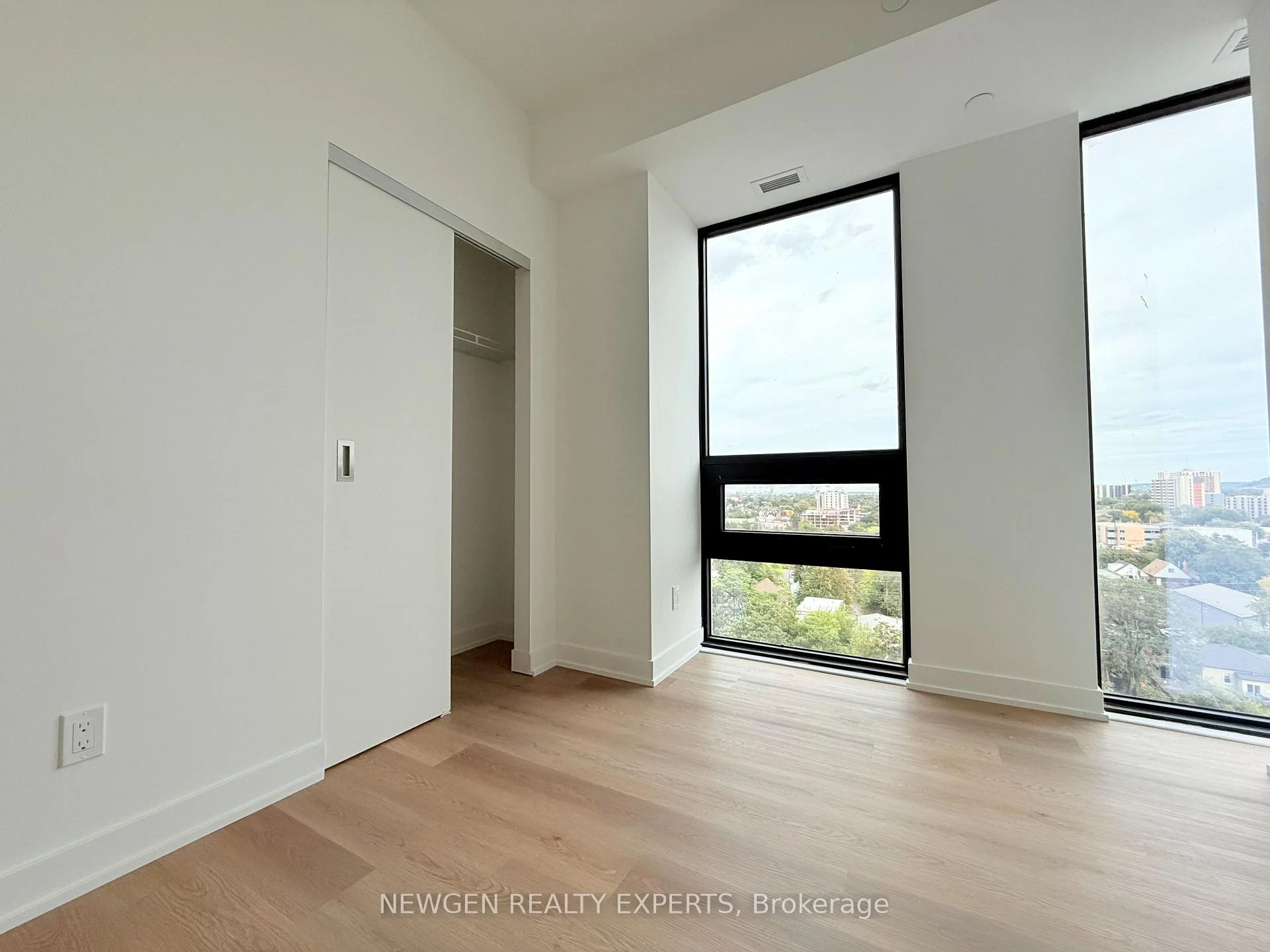 Photo 40 of Unit 716, 101 John Street N, Hamilton, Beasley — HOMEH